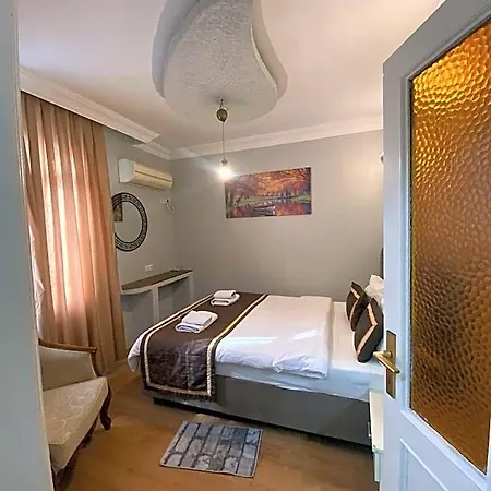 Berce Hotel Istanbul 3*