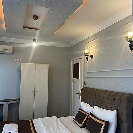 מלון Berce Hotel Istanbul 3*