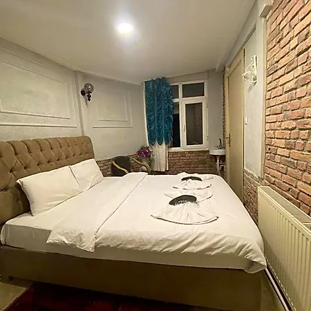 Berce Hotel Istanbul איסטמבול